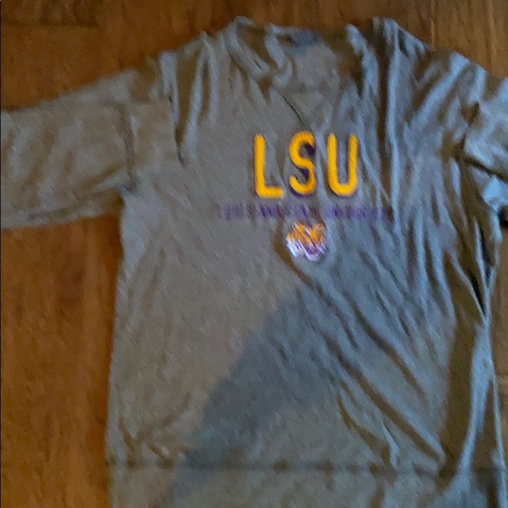 THE LSU National Champs sweat shirt